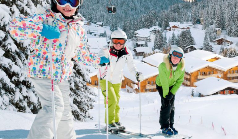 Familienfreundlicher Spaß im Schnee