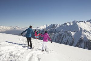 Mit den Kindern im Schnee: Skiurlaub in Tirol