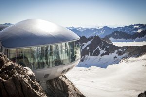 ©Pitztaler Gletscherbahn | Österreichs höchstgelegenes Café: Das Café 3.440 