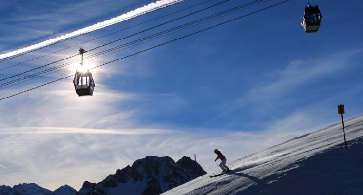 Etwas höhere Tagespreise für Skigebiete in den Alpen